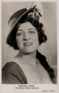 Winifred Lawson, Vic-Wells Opera Şirketi (s/b fotoğraf) by English Photographer