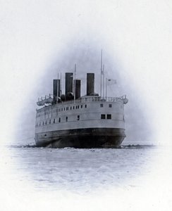 Bahçe no. 647, Baykal. Buz kıran tren vapuru Baykal