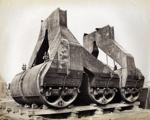 Bahçe no. 647, Baykal. Buz kırma treni feribot vapuru Baykal için bazı kazanlar ve huni alımları gösteriliyor by English Photographer