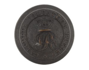 Düğme, Kalküta Gönüllü Tüfekleri, 1901 öncesi by English School