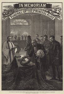 Prenses Alice, Galler Prensi ve Prens Leopold'un Rosenhohe'deki Aile Mozolesi'ndeki Tabuta Çelenkler koyarak cenaze töreni (gravür) by English School