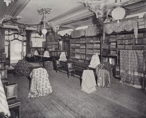 Döşeme Perdelik Departmanı, Harrods (lito) by English School