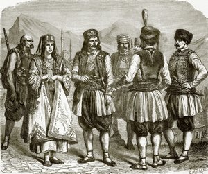 Karadağlılar by English School