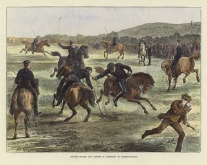 Polo oynayan memurlar by English School