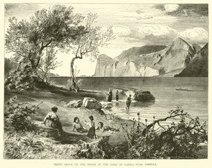 Torbole yakınlarındaki Garda Gölü kıyısındaki Zeytinlik by English School