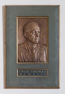 Cecil Thomas