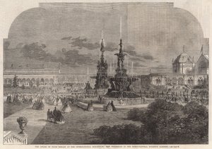Uluslararası Sergide ödül madalyalarının verilmesi by English School