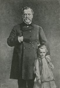 Onu yöneten küçük çocuk by English School