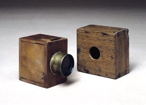İki fare kapanı kamerası, c.1835 (ahşap)