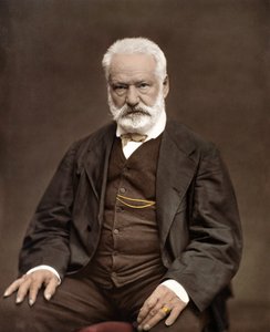 Victor Hugo (1802-1885), Fransız yazar ve şair portresi, Etienne Carjat (1828-1906) - Victor Hugo (1802-1885) tarafından bir fotoğrafta renklendirme. İngiliz yazar ve şair. CA. 1870. Renkli fotoğraf.