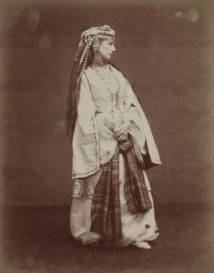 Sarah Bernhardt, Voltaire'in "Zaire"sinde by Etienne Carjat