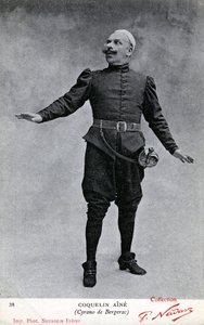 Constant Coquelin aka Coquelin aîné (1841 - 1909) Cyrano de Bergerac kostümü içinde (s/b fotoğraf)