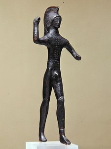 Savaşçı (bronz) (ayrıca bkz. 307553) by Etruscan