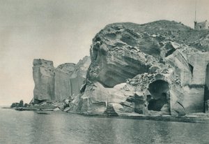Bir kükürt kaynağına giriş, Ischia, İtalya, 1927 by Eugen Poppel