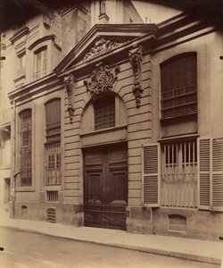 Caddeye Bak by Eugène Atget