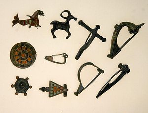 Broşlar (bronz) by European European