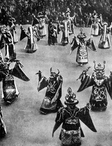 Maskeli dansçılar, Tibet, 1936.