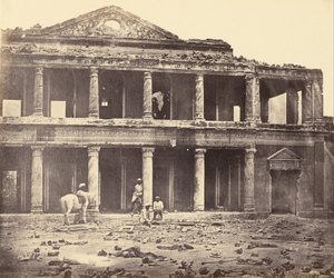 Katliamdan sonra Secundra Bagh