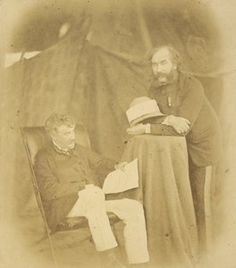 Sir Henry Drury Harness, KCB, Albay Komutan, Kraliyet Mühendisleri ve Albay Robert Abercromby by Felice Beato