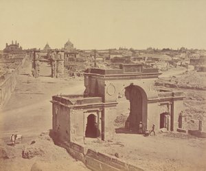 Baille Muhafız Kapısı by Felice Beato