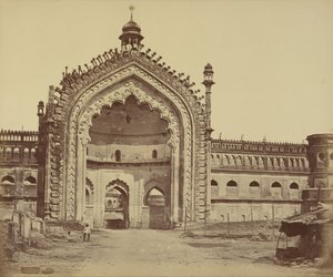 Rumi Durwaza veya Konstantinopolis Kapısı by Felice Beato