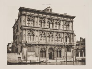Vendramin Sarayı