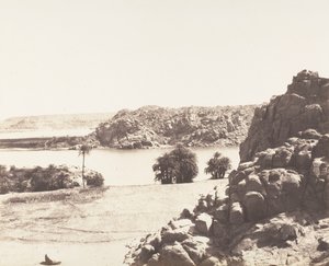 Tâfah, Nil Kıyısında Granit Kayalar, 1851-52, 1853-54 basılmış. by Félix Teynard