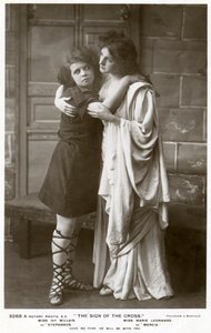 Ivy Millais ve Marie Leonhard, aktrisler, 1900