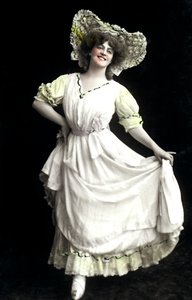 Marie Studholme 1875-1930, İngiliz aktris, 20. yüzyılın başlarında.