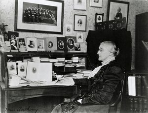 Susan Brownell Anthony 1899 (b/w fotoğraf) by Frances Benjamin Johnston