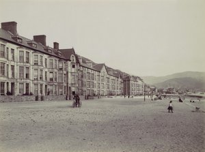 Barmouth. Deniz Terası ve Esplanade, 1870'ler. by Francis Bedford