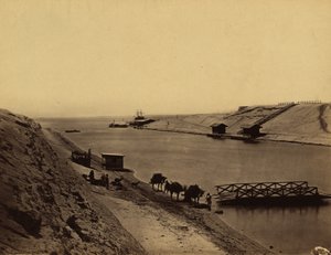 Dağ evinin karşısından Timsah Gölü, Süveyş