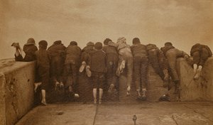 Heyecan, c.1889 (sepya fotoğrafı) by Frank Meadow Sutcliffe