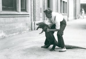 Ağustos 1928