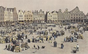 Arras, La Grande Place, tahıl yürüyüşüyle ​​dolu bir gün by French Photographer