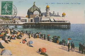 Plaj ve Palais de la Jetee, Nice. 1913 yılında gönderilen kartpostal. by French Photographer