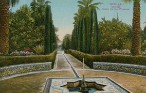 Cypress Walk, Alcazar, Sevilla, İspanya. 1913 yılında gönderilen kartpostal. by French Photographer