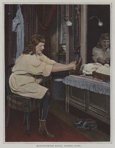 Matmazel Salle, ikinci sujet, soyunma odasında (renkli fotoğraf) by French Photographer
