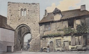 Mennetou-sur-Cher, Şehir kapısı by French Photographer