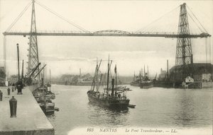 Nantes, Le Pont Transbordeur (b/w fotoğraf) by French Photographer