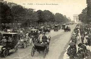 Paris, Avenue Du Bois De Boulogne by French Photographer