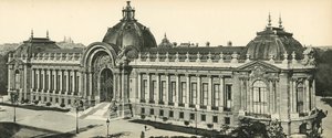 Paris, Le Petit Palais des Champs-Elysees, Küçük Şanzelize Sarayı by French Photographer