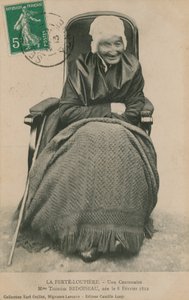 Bir Asırlık Kartpostalı, Madam Therese Bedoiseau, La Ferte-Loupiere, 1913 by French Photographer