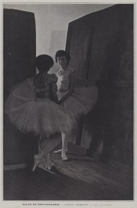 Fotoğrafçının Salonu: Sahne Arkası (s/b fotoğraf) by French Photographer