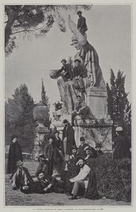 Muzaffer Roma heykelinin ziyaretçileri by French Photographer
