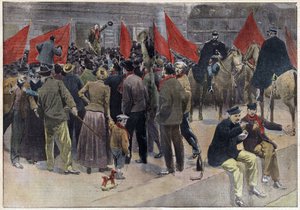 Yaklaşık 10.000 grevcinin bir aydan uzun süredir iş bıraktığı Montceau les mines (Saone ve Loire) belediye binası önünde grevcilerin halka açık toplantısı. "Le pelerin" gazetesinde 8/09/1901 tarihli gravür. Selva Koleksiyonu. by French School