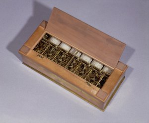 1642