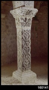Karolenj Sütunu, c.758 by French School