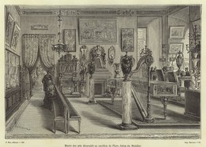 Oturma odası mobilyalarının sergilenmesi, Pavillon de Flore, Louvre Sarayı, Paris by French School
