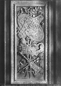 Kapı paneli, Henri II stili, c.1556 (yaldızlı ahşap) by French School